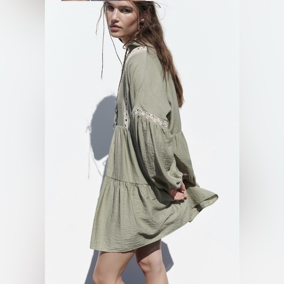 Zara oversized TIERED DRESS WITH LACE INSERTS - Picture 2 of 6